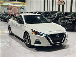 نیسان ئەلتیما